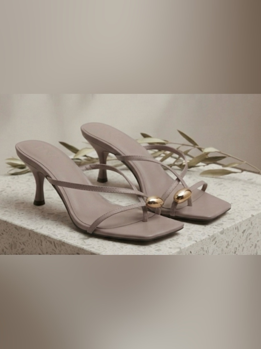 🖤🖤 INC International Concepts Womens Discoop Gold Heeled Sandals DK Almond